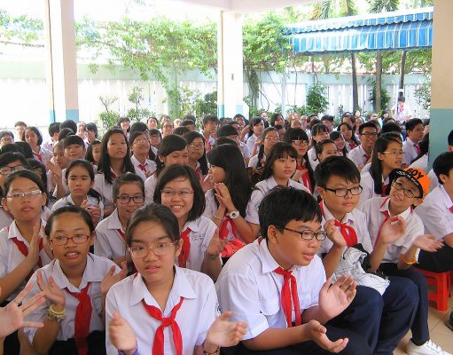 THCS Nguyễn Du được đầu tư 20 phòng học thông minh trị giá 12 tỉ đồng (2)
